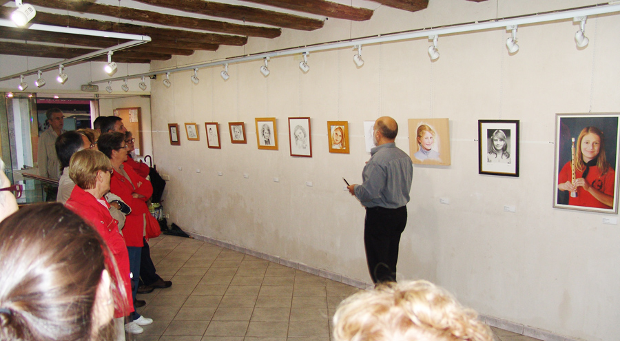 exposició retrats d'Ariadna a Pou d'art